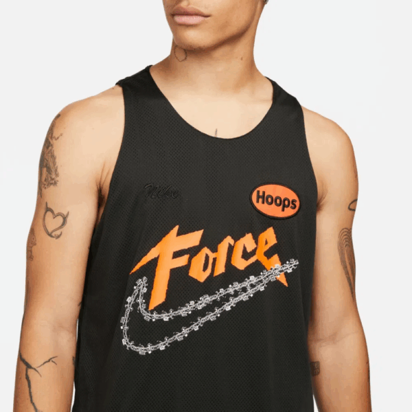 Camiseta Nike Dri-fit Backyard Force night forest/total orange - Imagen 3