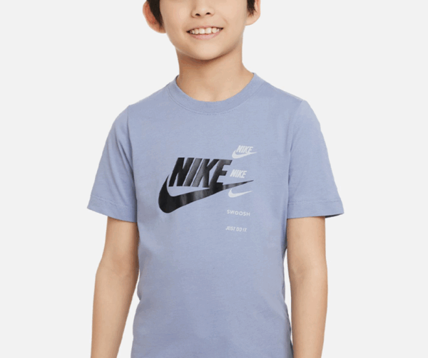 Nike Camiseta de manga corta para niño FN7713 493