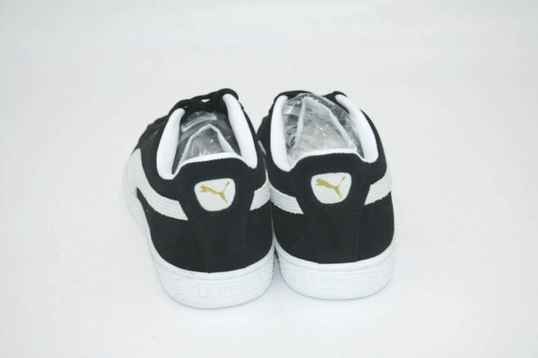 ZAPATO PUMA LIFESTYLE GAMUZA CLÁSICO XXI JR 380560-01 NEGRO/BLANCO ESCUELA PRIMARIA - Imagen 3