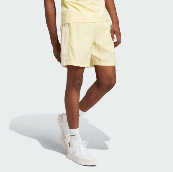 Pantalón corto AEROREADY Essentials Chelsea 3 bandas IW7662 - Imagen 3