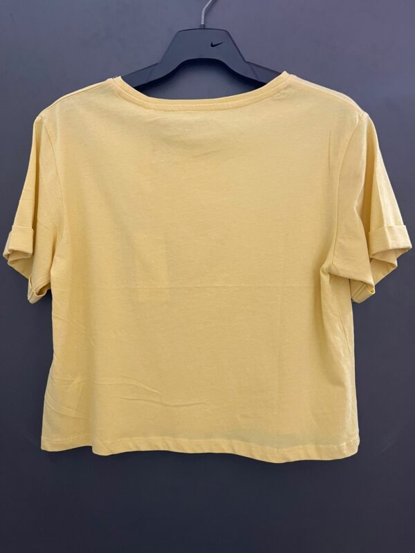 Camiseta Guess Amarilla Corta - Imagen 2