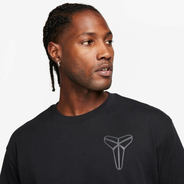 Nike Kobe "The Gift of Mamba" Tee FV6066 010 - Imagen 3