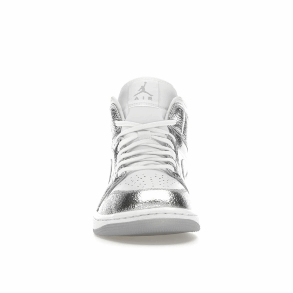 Jordan 1 Mid SE ( edicon especiàl ) en plateado metalizado - Imagen 6