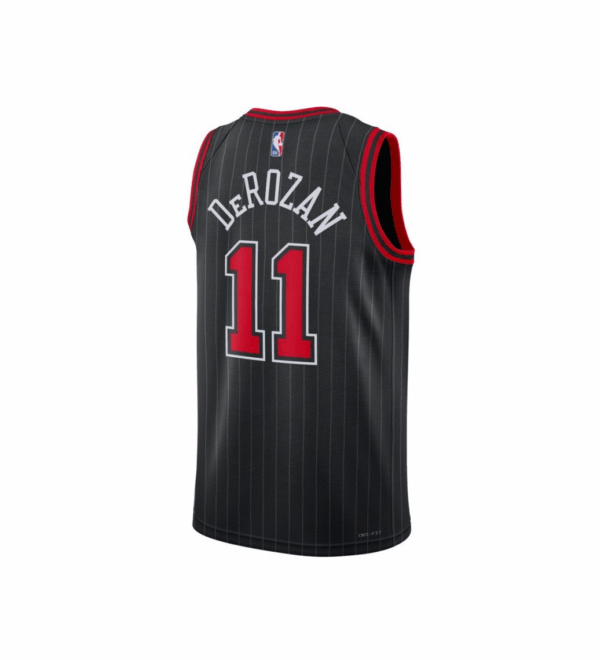 Camiseta Jordan Dri-FIT NBA DeRozan Demar Chicago Bulls Statement Edition 2022 Swingman DO9521 010 - Imagen 2