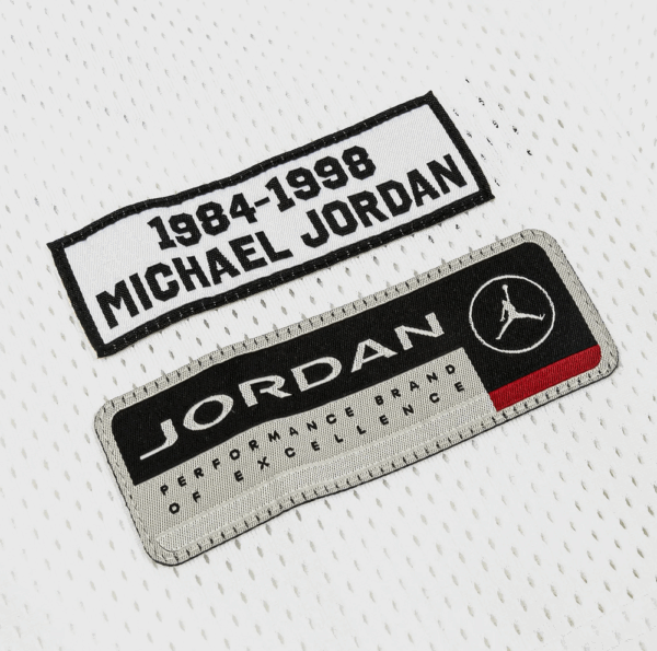 Camiseta Jordan JDN 23  HF9375 100 - Imagen 2